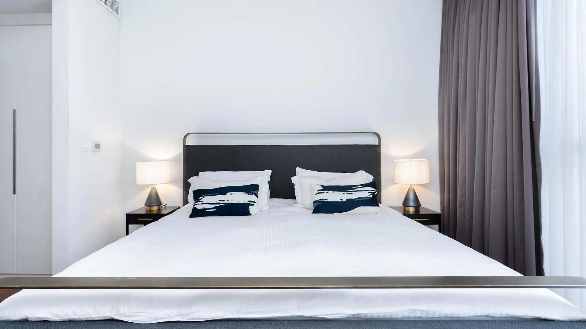 Lägenhet City Walk - 2Br With Terrace - Cityapartmentstay Dubai Förenade Arabemiraten